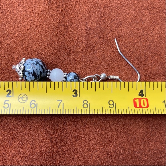 HAND CRAFTED EARRINGS Snowflake Obsidian & Snow Quartz Beaded Dangle Drop NWT - Picture 9 of 13